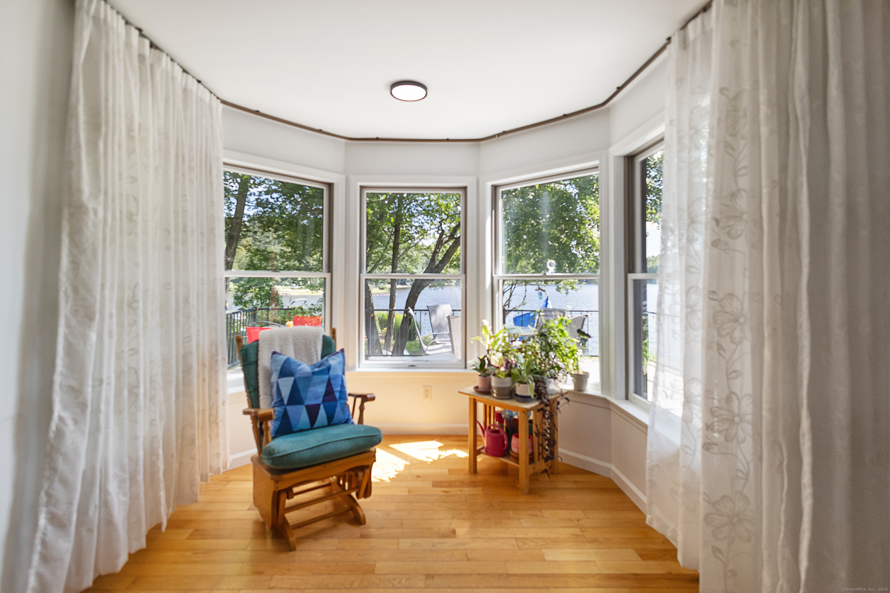 Woodstock, Connecticut 06281, United States, 3 Bedrooms Bedrooms, ,3 BathroomsBathrooms,Residential,Active,196273