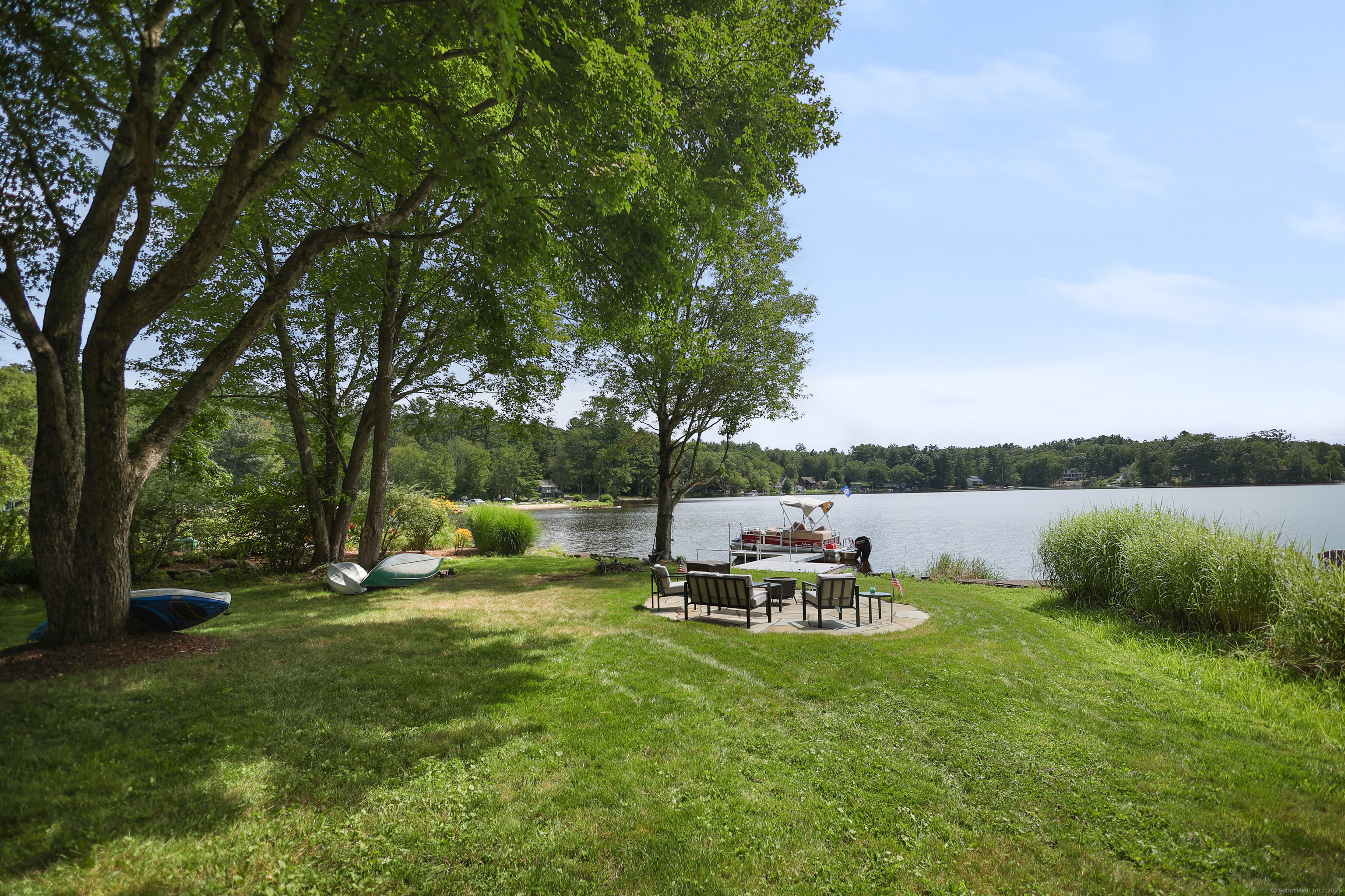28 Lake View Drive