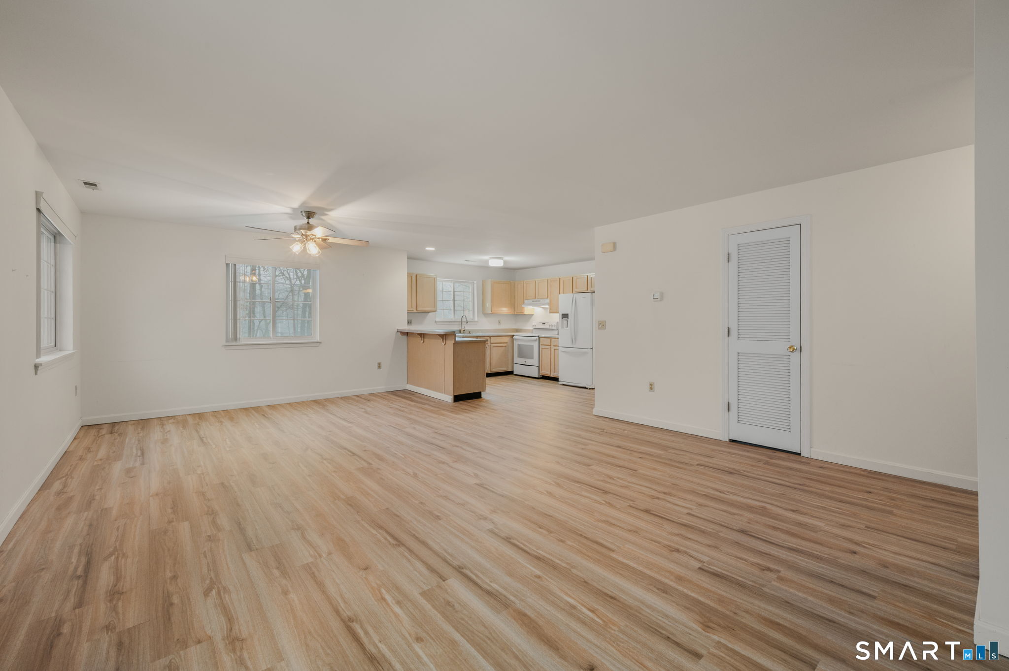 310 Boston Post Road 90