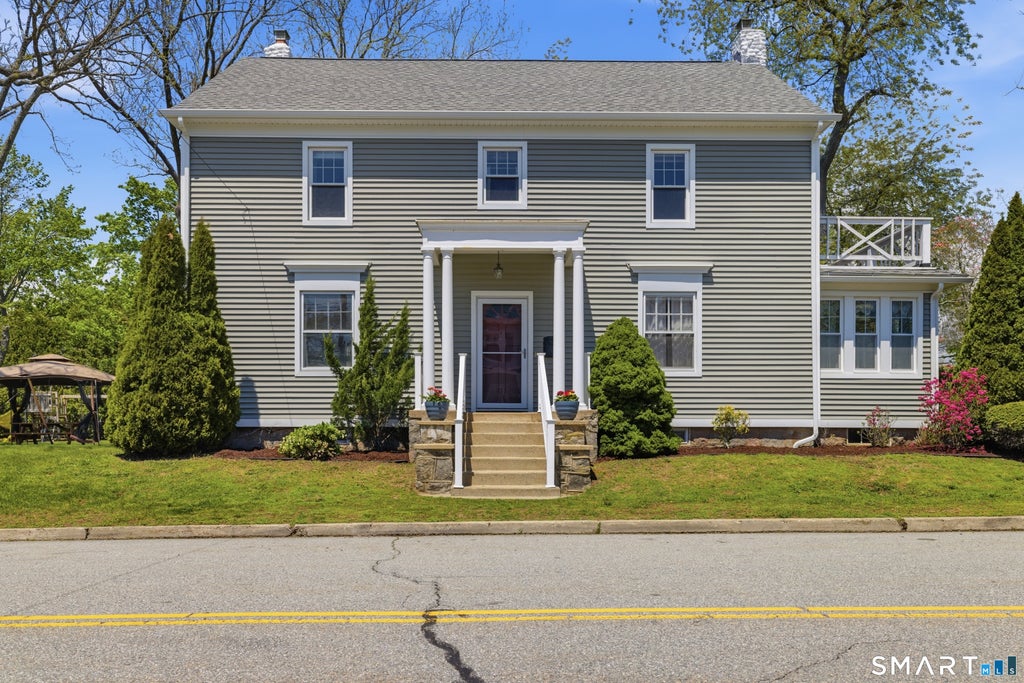 Photo of 763 Ocean Avenue, New London, CT 06320 (MLS # 24172588)
