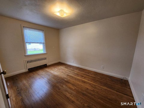 Tiny photo for 40 Glenwood Street, Manchester, CT 06040 (MLS # 24198552)