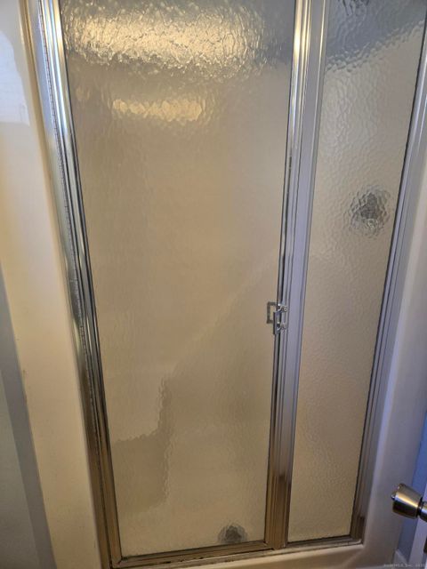 Tiny photo for 3 Acorn Glen #3, Avon, CT 06001 (MLS # 24142210)