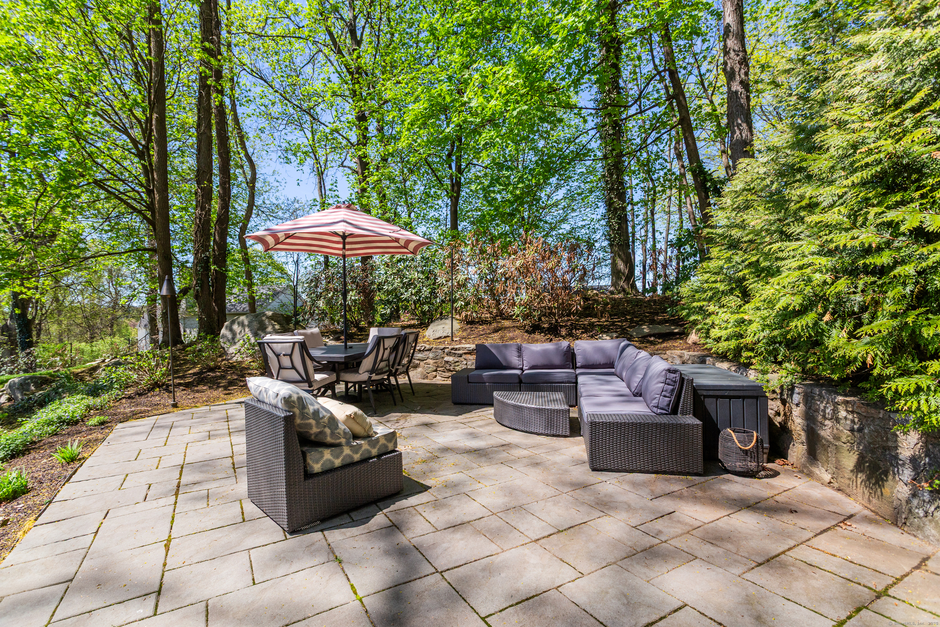 27 Deacon Hill Road, Stamford, Connecticut image 32