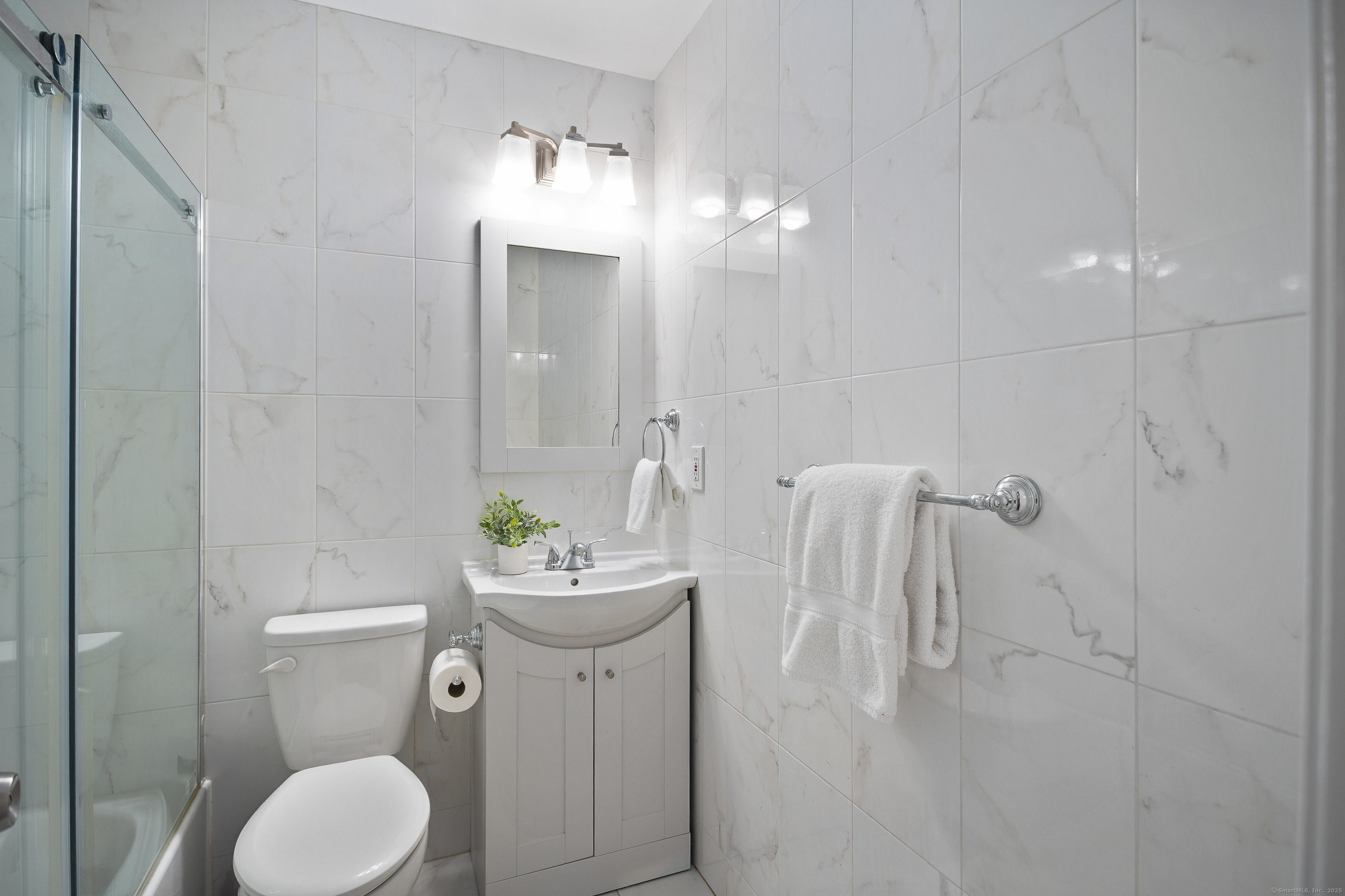 5 Edge Hill Trail, Westport, Connecticut image 16