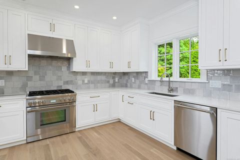 Tiny photo for 30 Lake Drive, Darien, CT 06820 (MLS # 24125094)