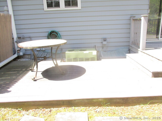 18 Hawley Glen #18, Stratford, Connecticut image 7