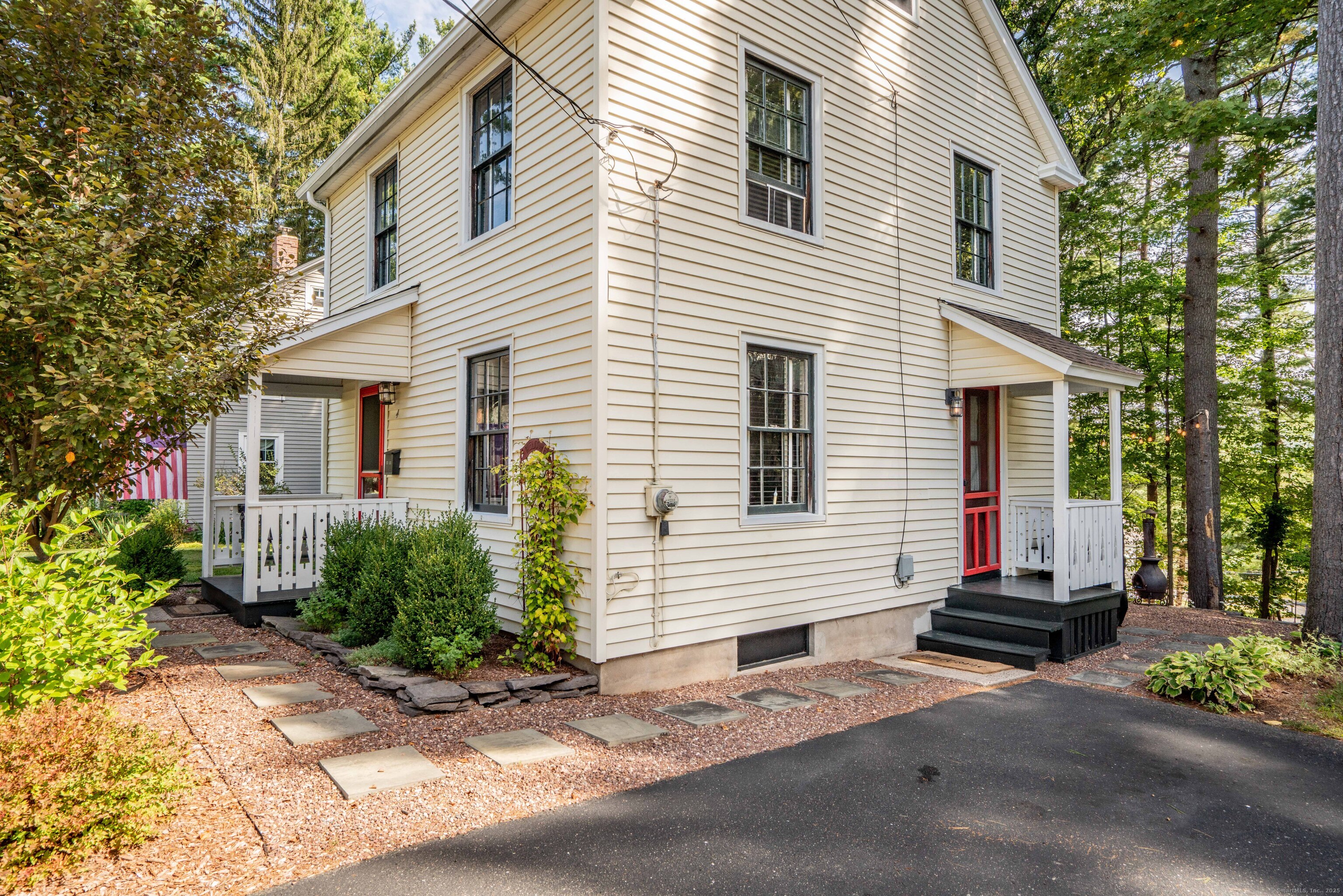4 Stebbins Brook Lane