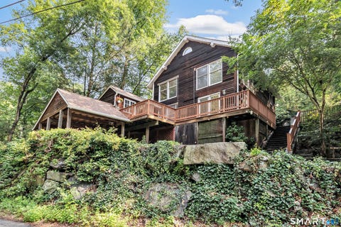 Homes For Sale - 113 Yutaka Trail<br/> Shelton, CT 06484