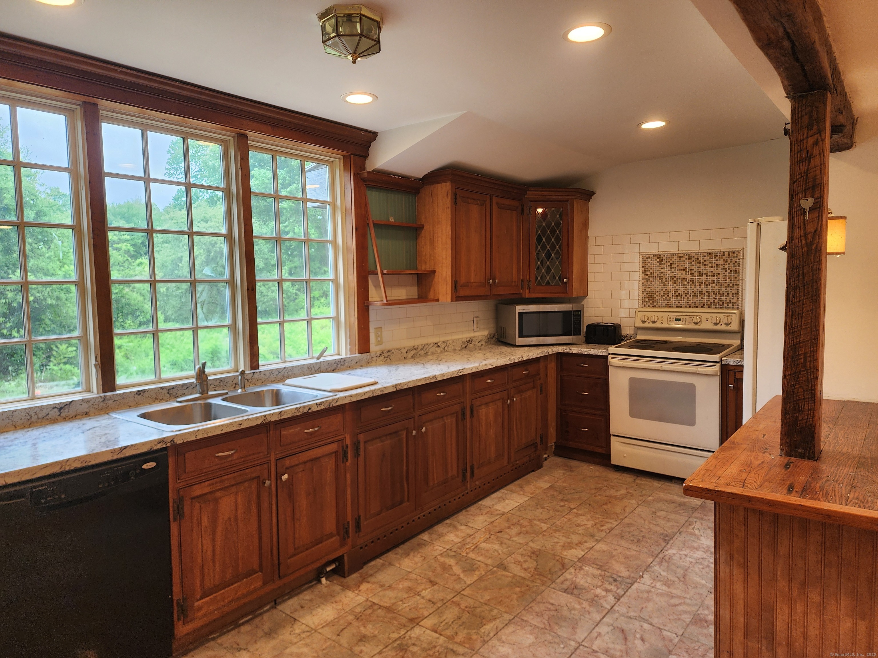 749 West Road, Salem, Connecticut image 17