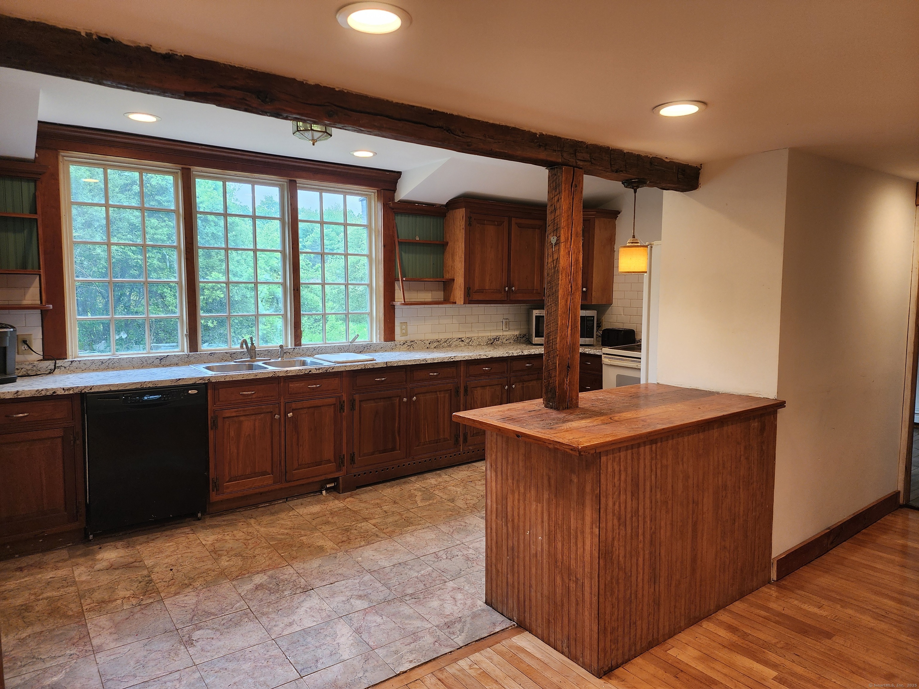 749 West Road, Salem, Connecticut image 16