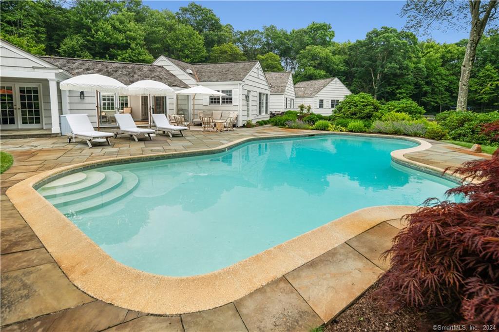 782 Smith Ridge Road