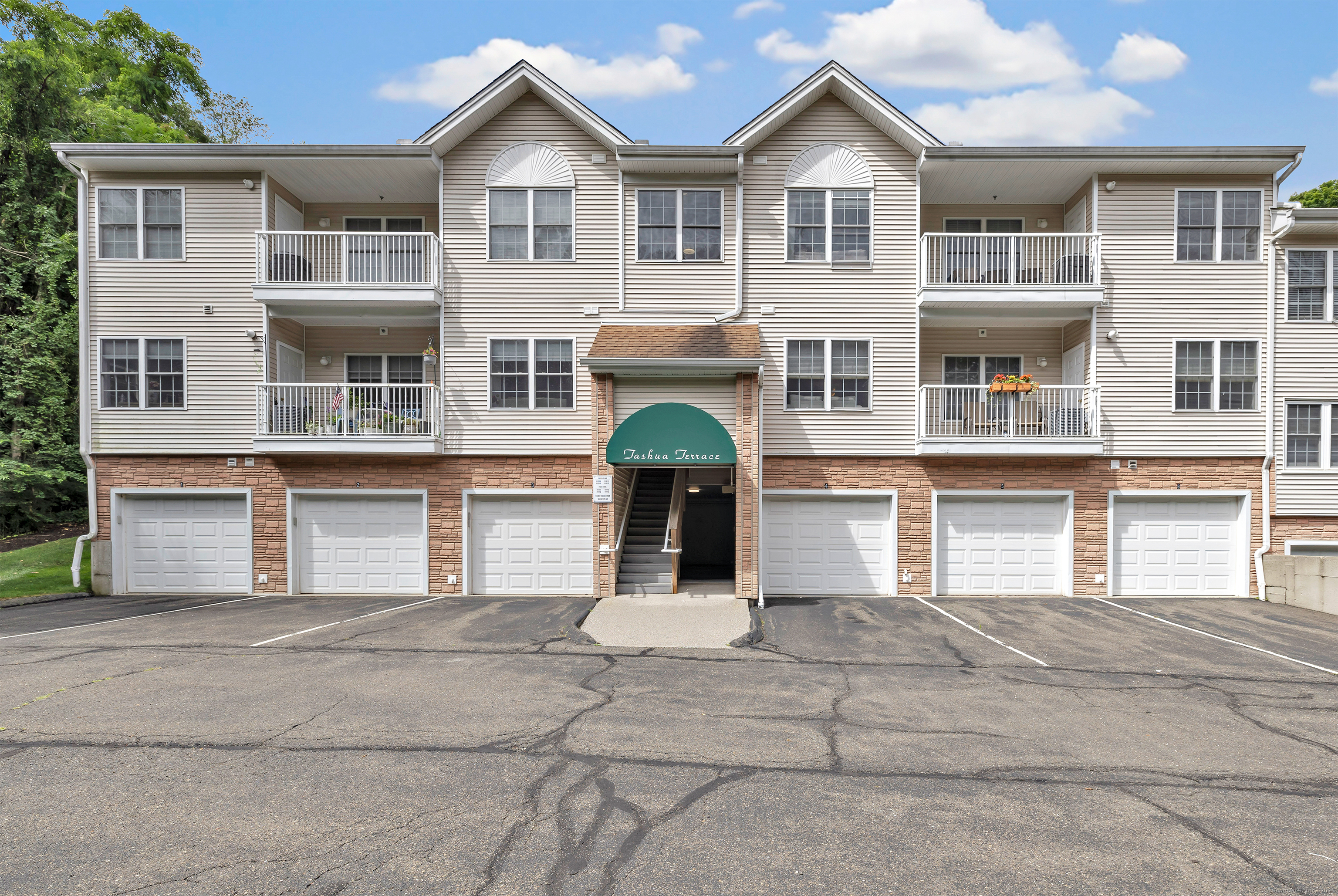 11211 Arganese Place 11211