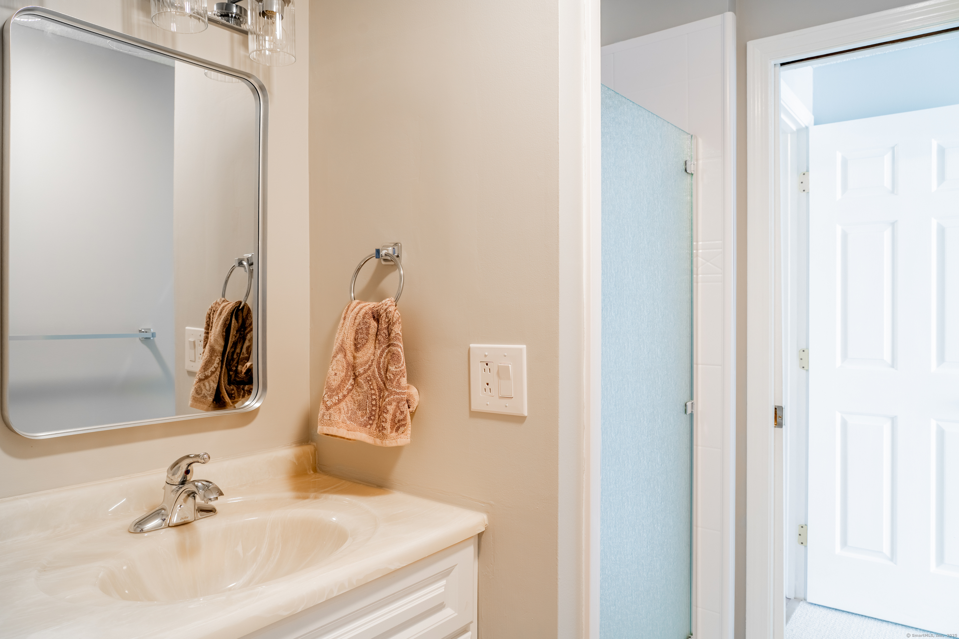 21 Metacomet Drive #21, Meriden, Connecticut image 17