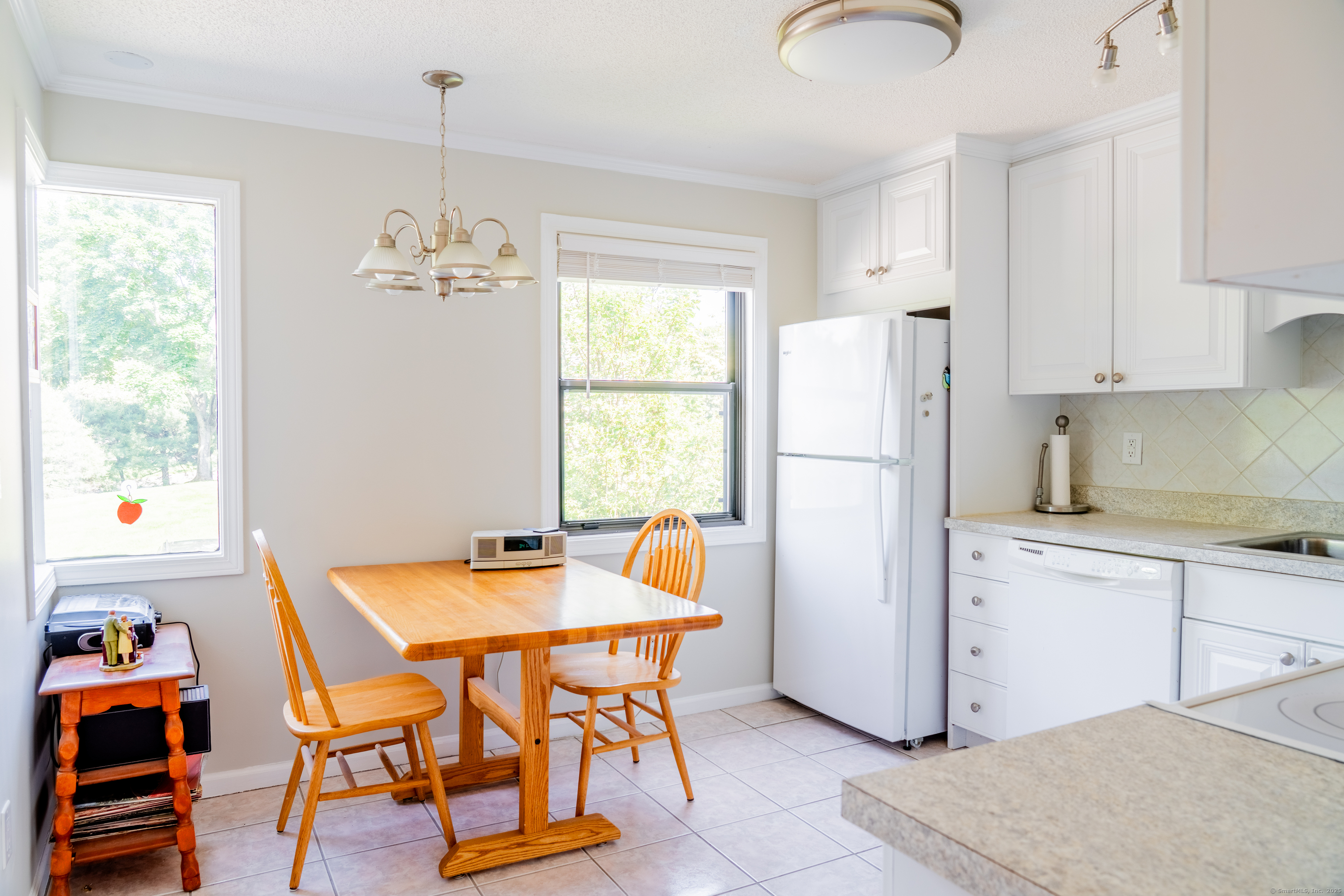 21 Metacomet Drive #21, Meriden, Connecticut image 4