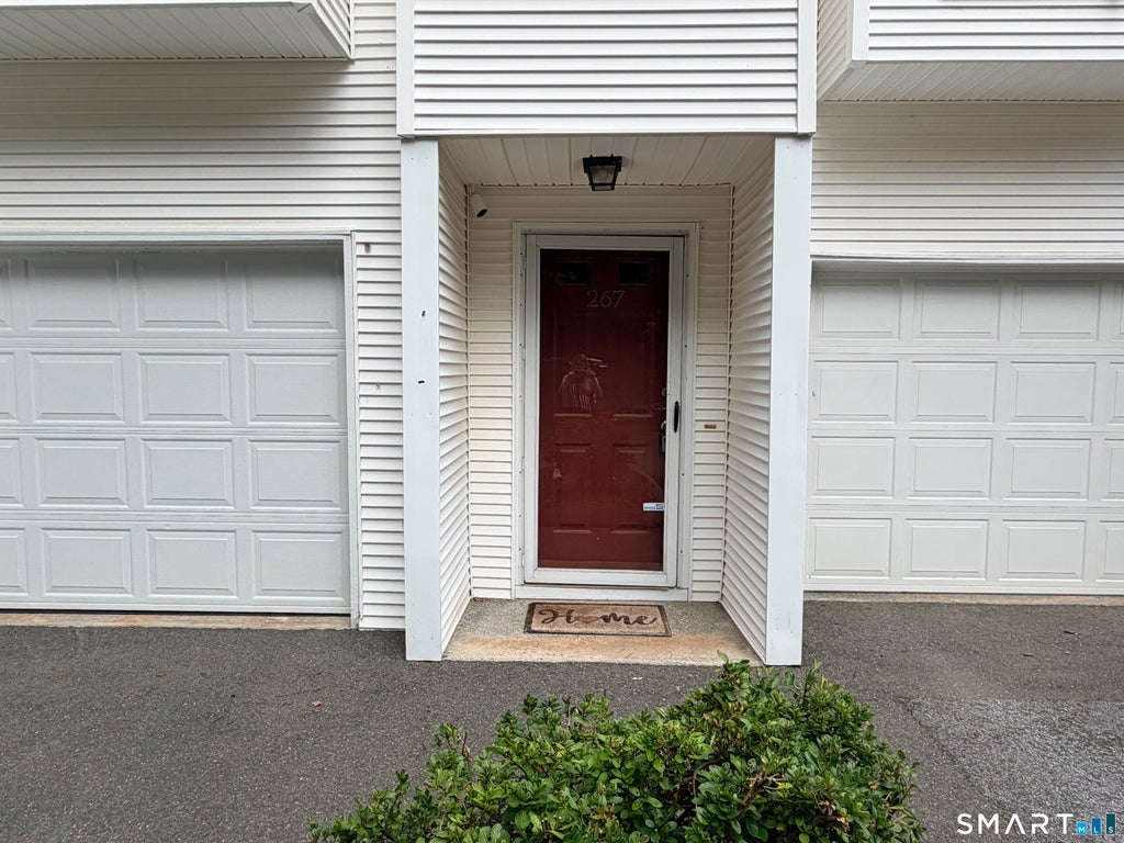 Photo of 380 Hitchcock Road #267, Waterbury, CT 06705 (MLS # 24203094)