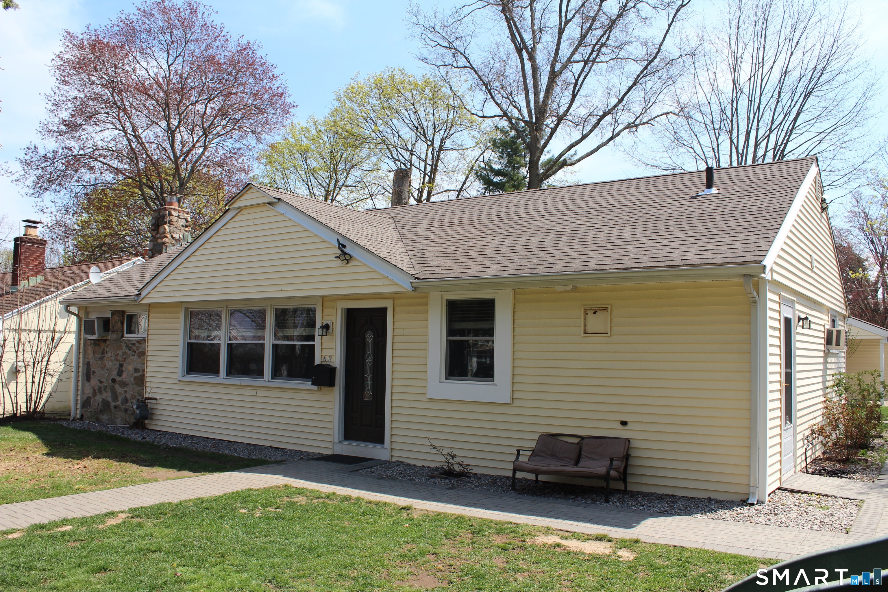 62 Bungalow Park