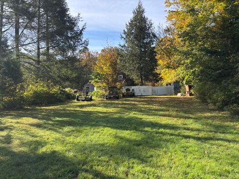 Apartment For Sale - 1405 New Haven Road<br/> Naugatuck, CT 06770