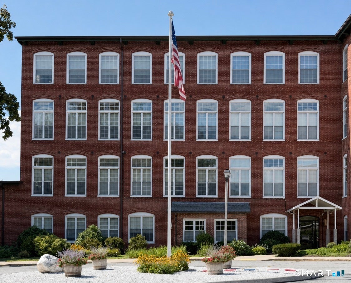 45 Main Street 111