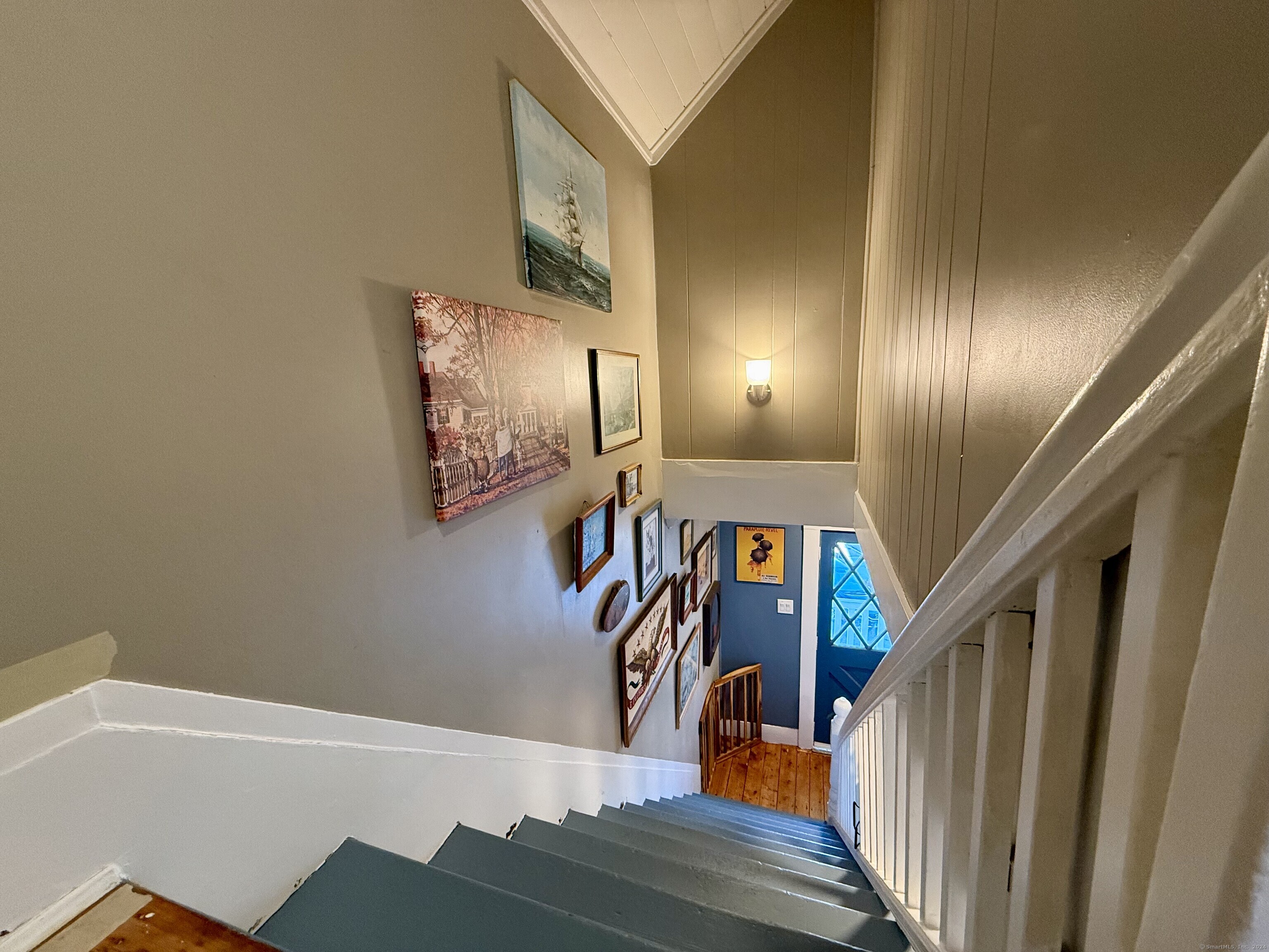 4 Bishop Court, New London, Connecticut image 10
