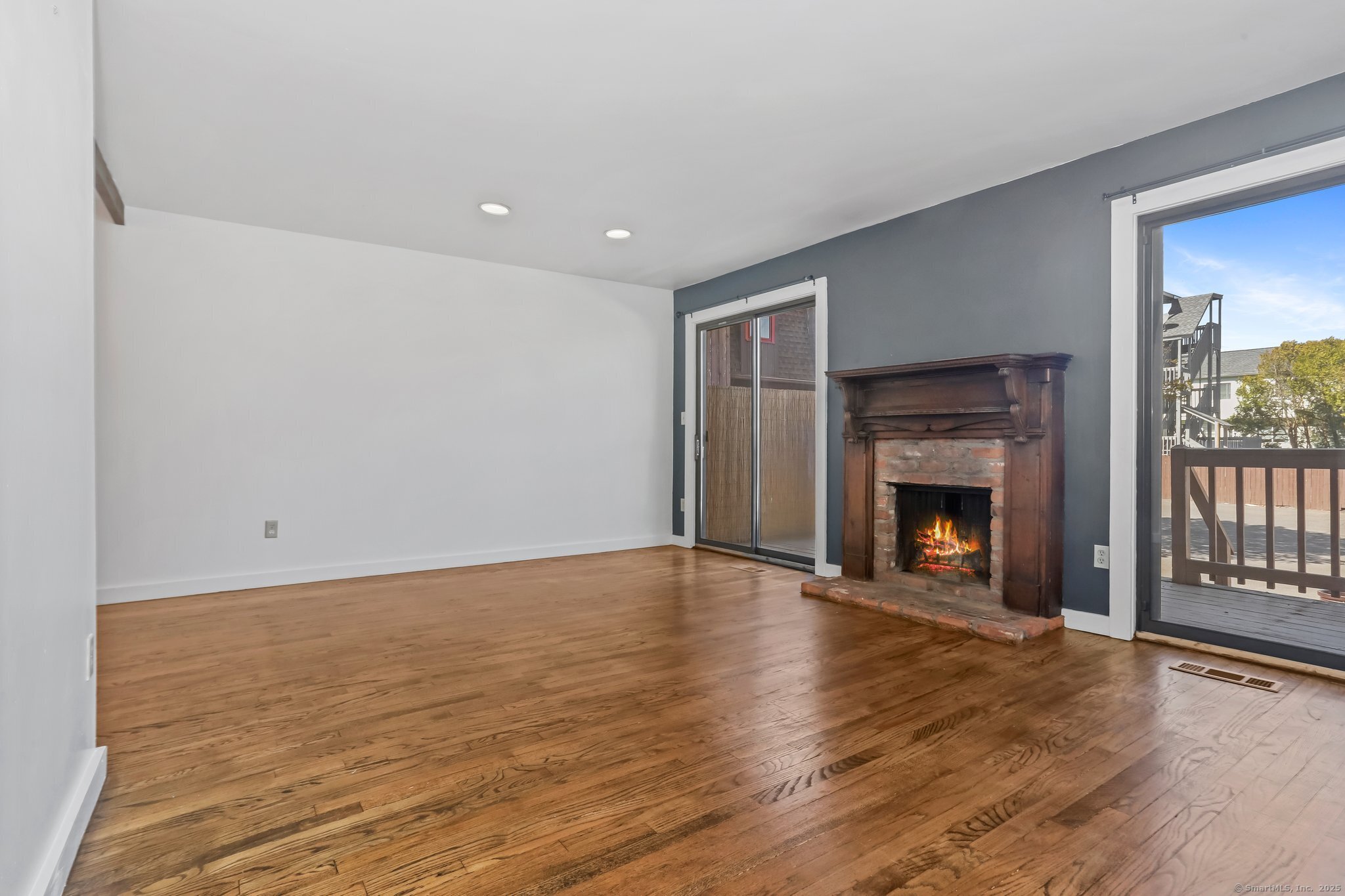 409 Hope Street #APT G, Stamford, Connecticut image 10