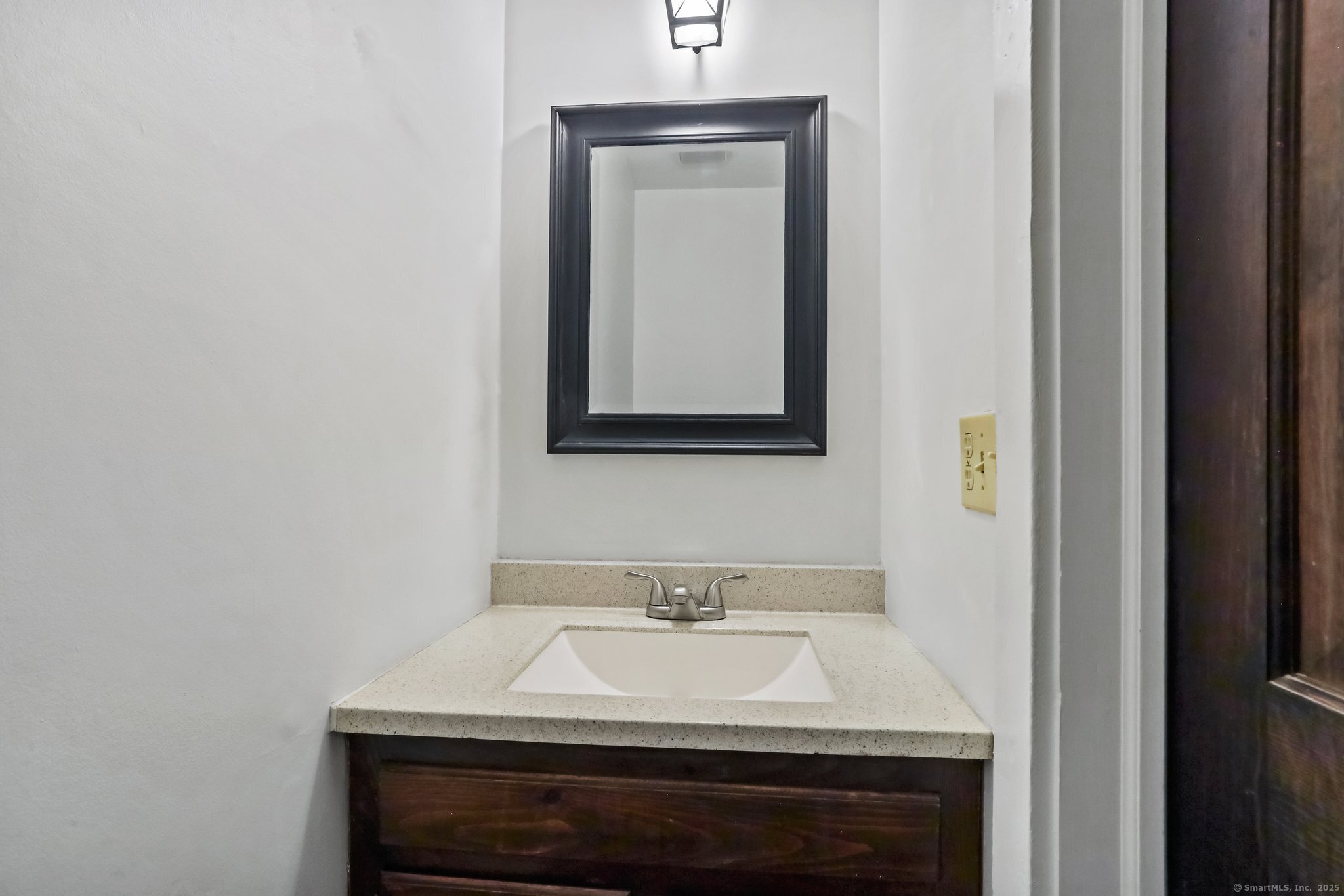 409 Hope Street #APT G, Stamford, Connecticut image 12