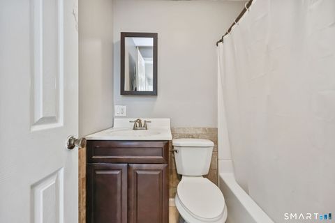 Tiny photo for 5 Sanford Place, Stratford, CT 06615 (MLS # 24159183)