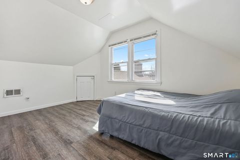 Tiny photo for 5 Sanford Place, Stratford, CT 06615 (MLS # 24159183)