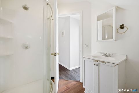 Tiny photo for 5 Sanford Place, Stratford, CT 06615 (MLS # 24159183)