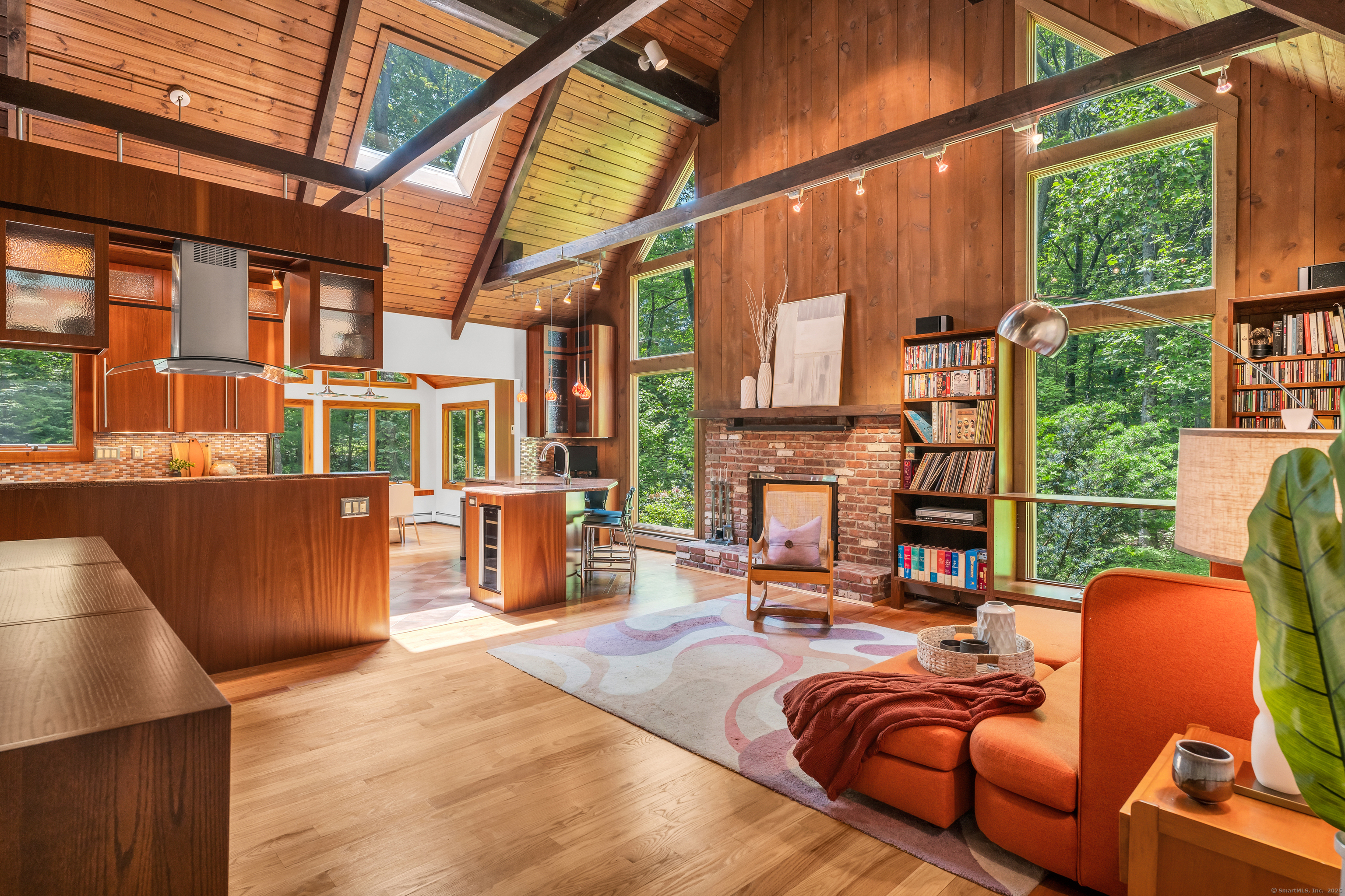 522 Peddlers Road, Guilford, Connecticut image 3
