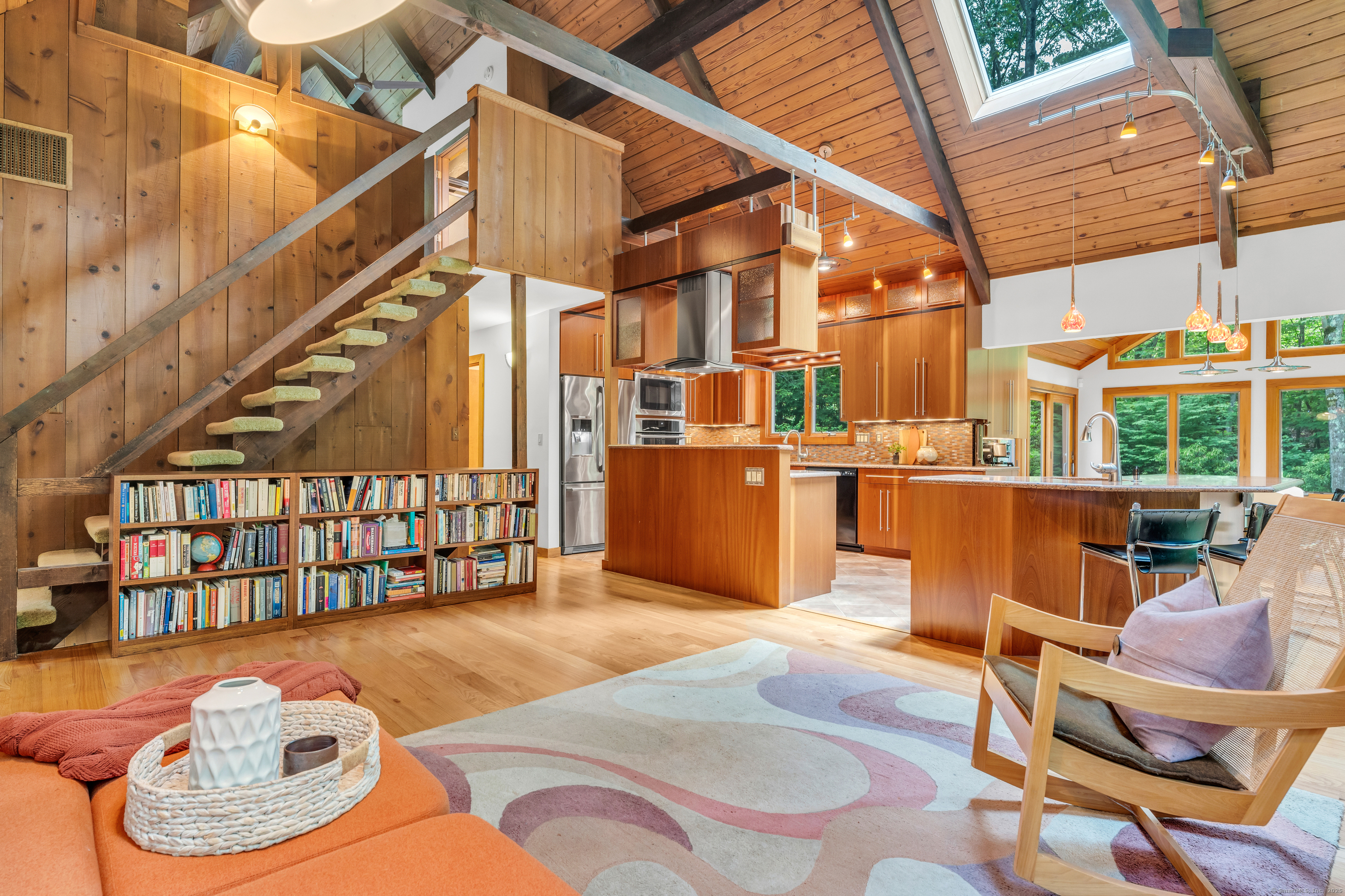522 Peddlers Road, Guilford, Connecticut image 5