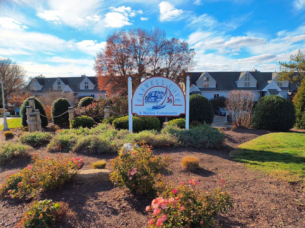 Photo of 532 Popes Island Road #532, Milford, CT 06461 (MLS # 24141123)