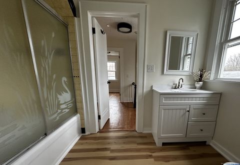 Tiny photo for 336 Federal Road #2nd floor, Brookfield, CT 06804 (MLS # 24142610)