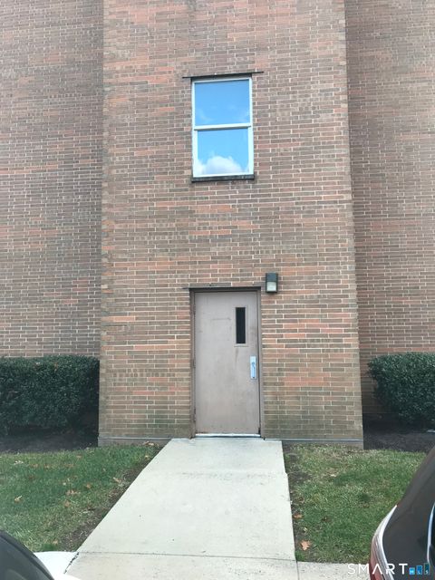Tiny photo for 740 Mix Avenue #102, Hamden, CT 06514 (MLS # 24145513)