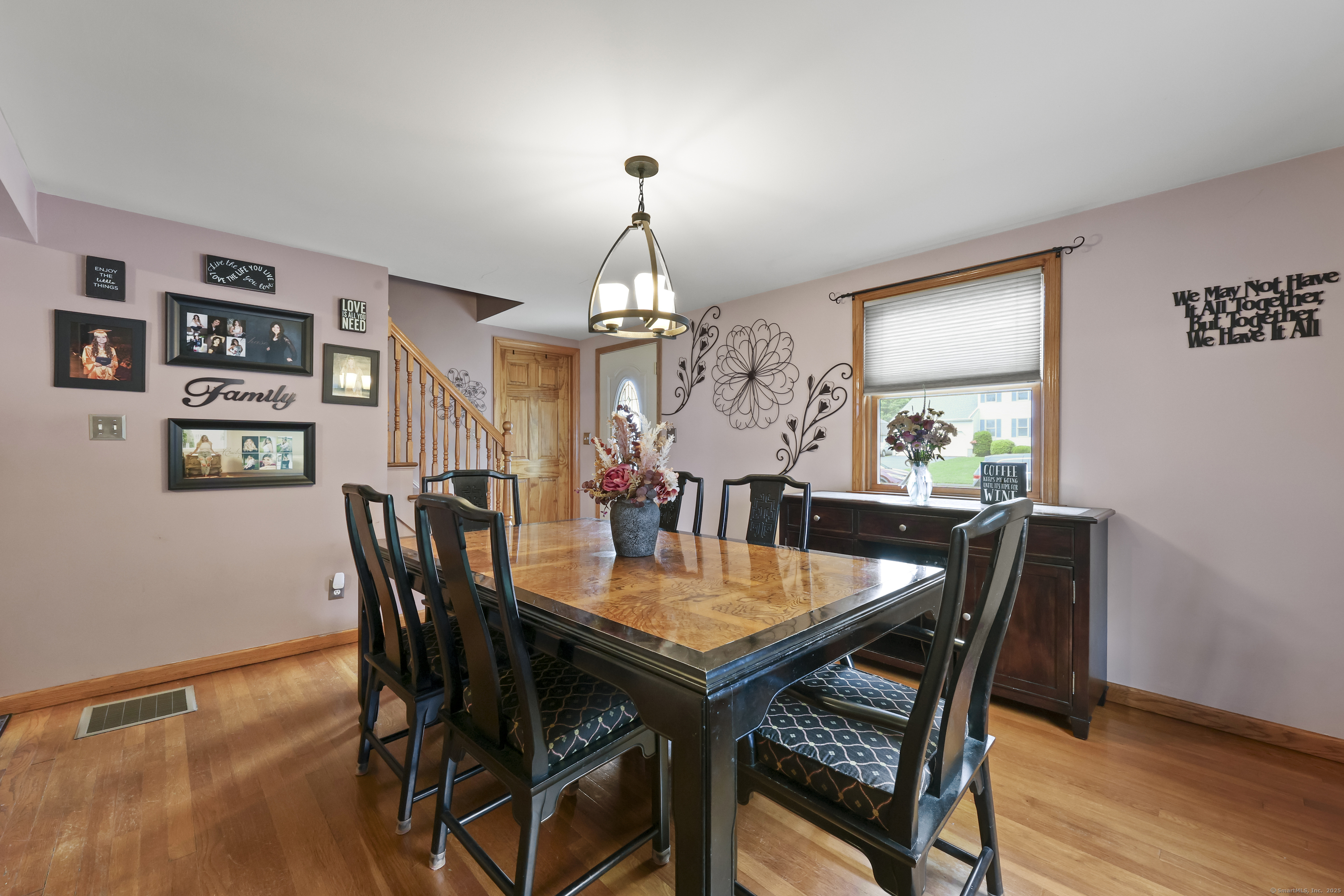353 Maple Hill Avenue