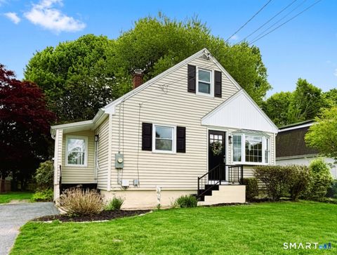 Tiny photo for 61 Terrace Avenue, East Lyme, CT 06357 (MLS # 24176020)