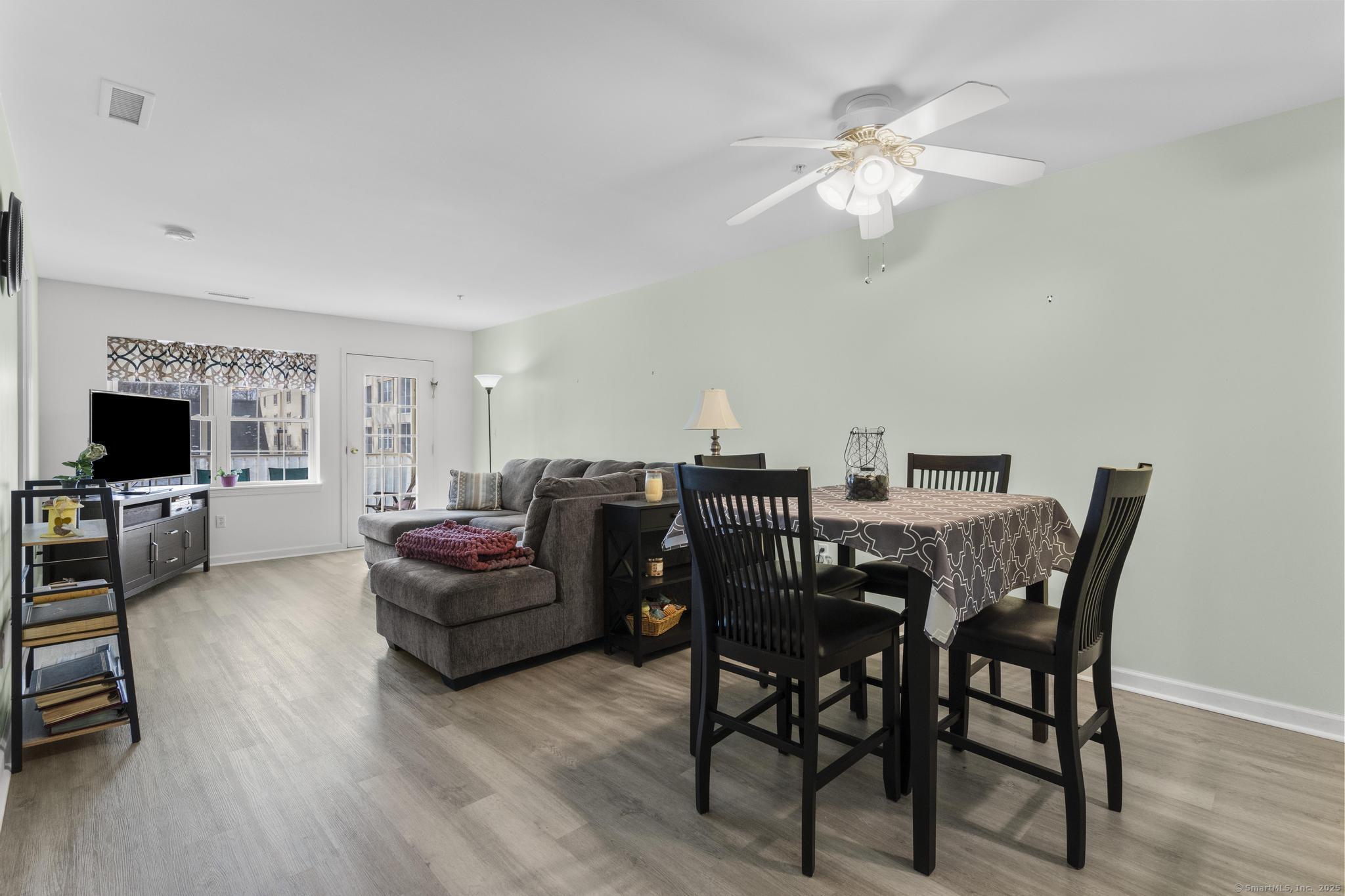 75 Washington Avenue #7-205, Hamden, Connecticut image 17