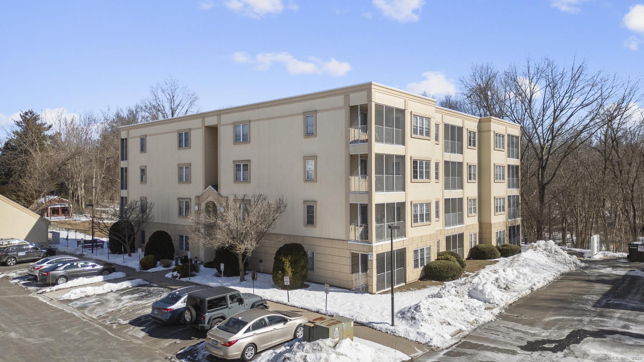 75 Washington Avenue #7-205, Hamden, Connecticut image 3