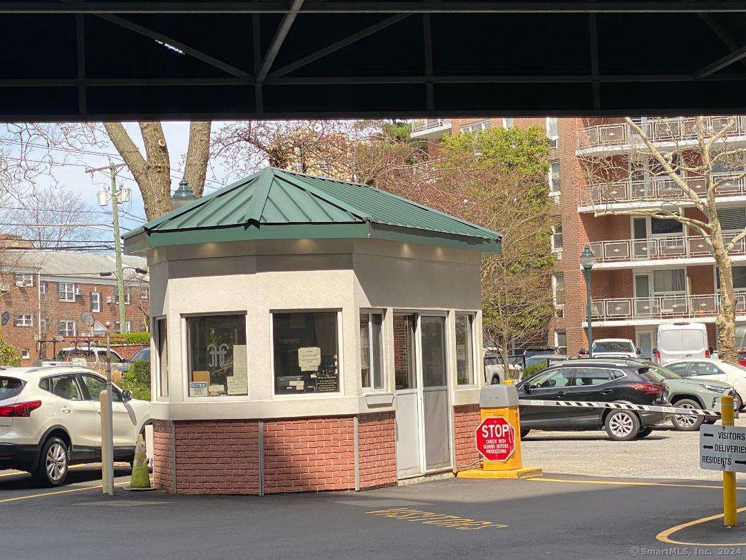 71 Strawberry Hill Avenue #APT 1004, Stamford, Connecticut image 2