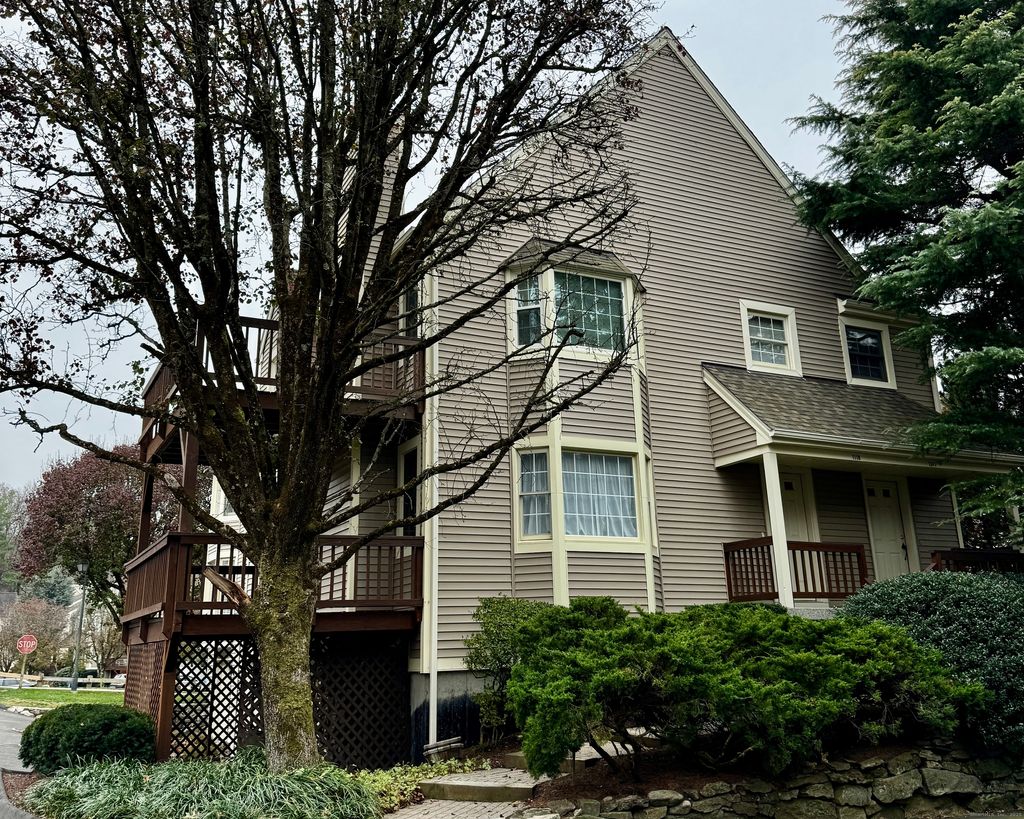 Photo of 1118 Foxboro Drive #1118, Norwalk, CT 06851 (MLS # 24141945)