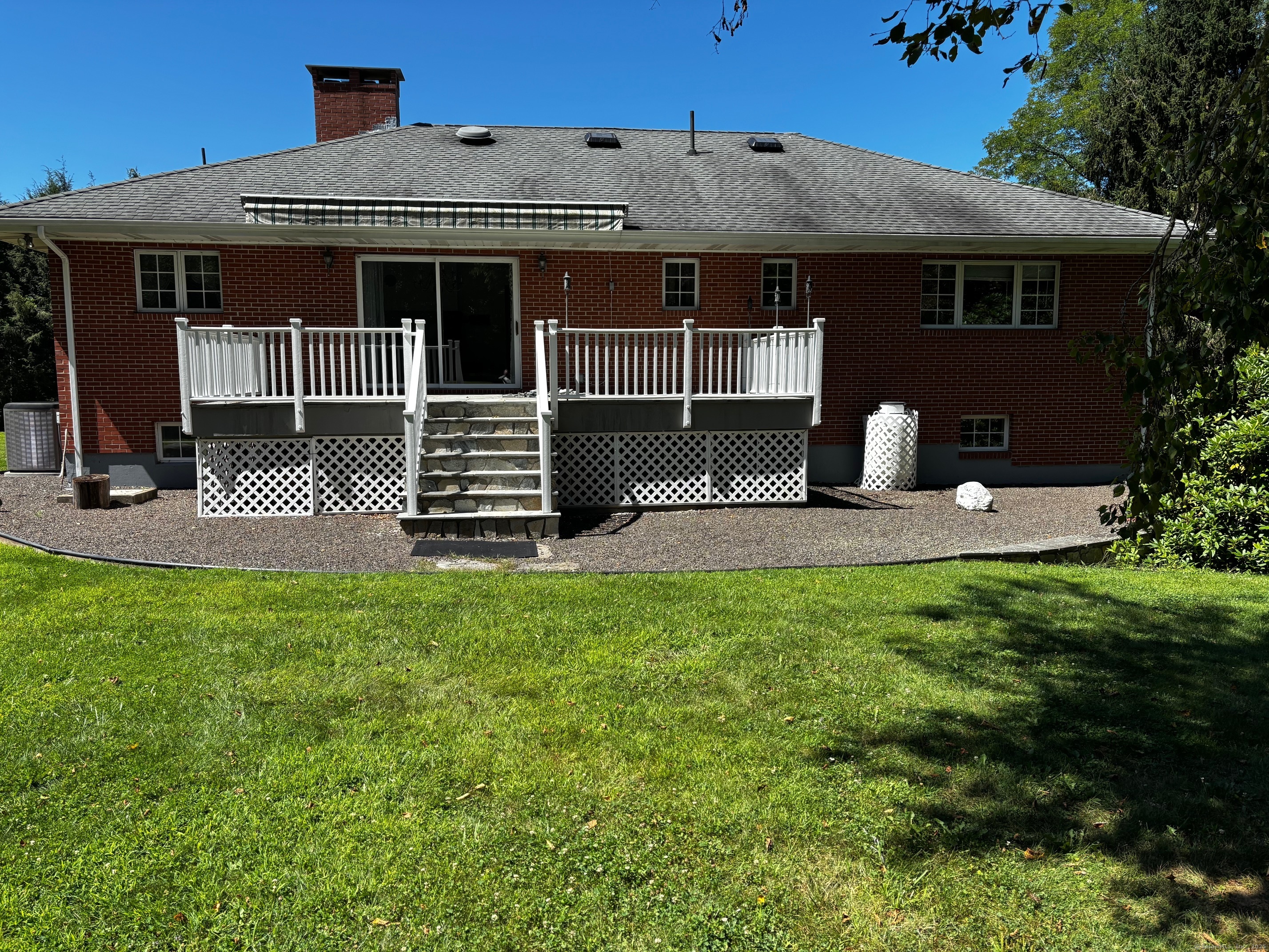 428 Maple Street