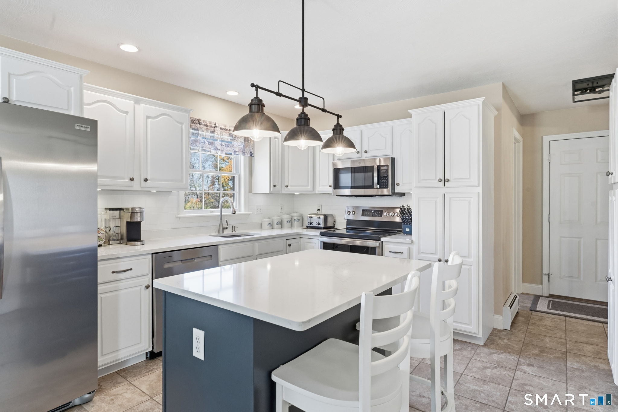 227 Squaw Rock Road