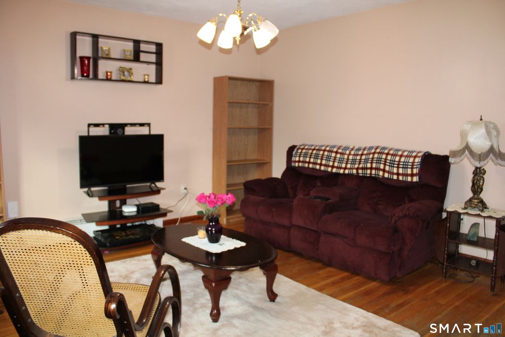 Photo of 34 Woodrow Avenue, Norwich, CT 06360 (MLS # 24149794)