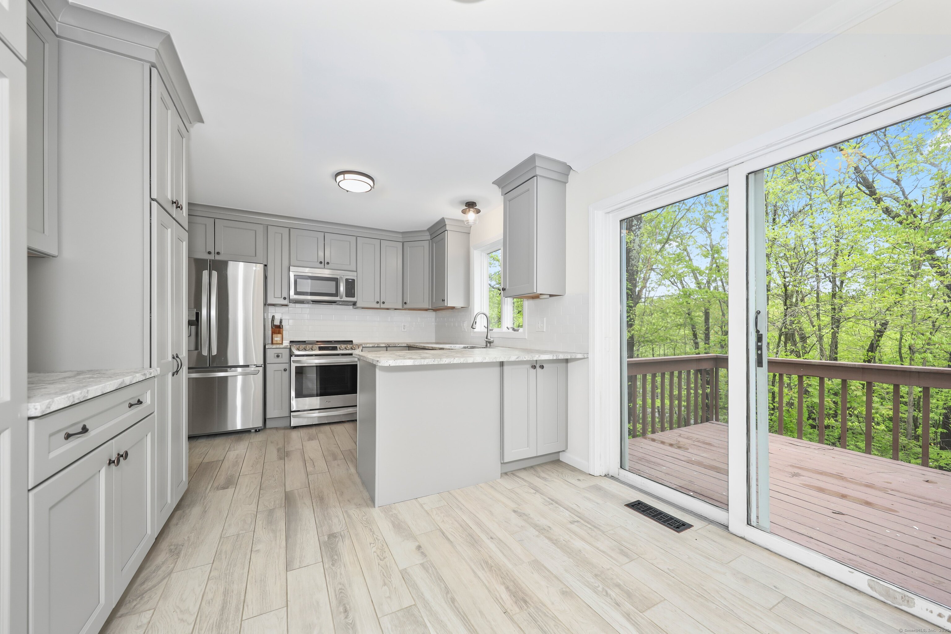 319 Thomaston Road 1