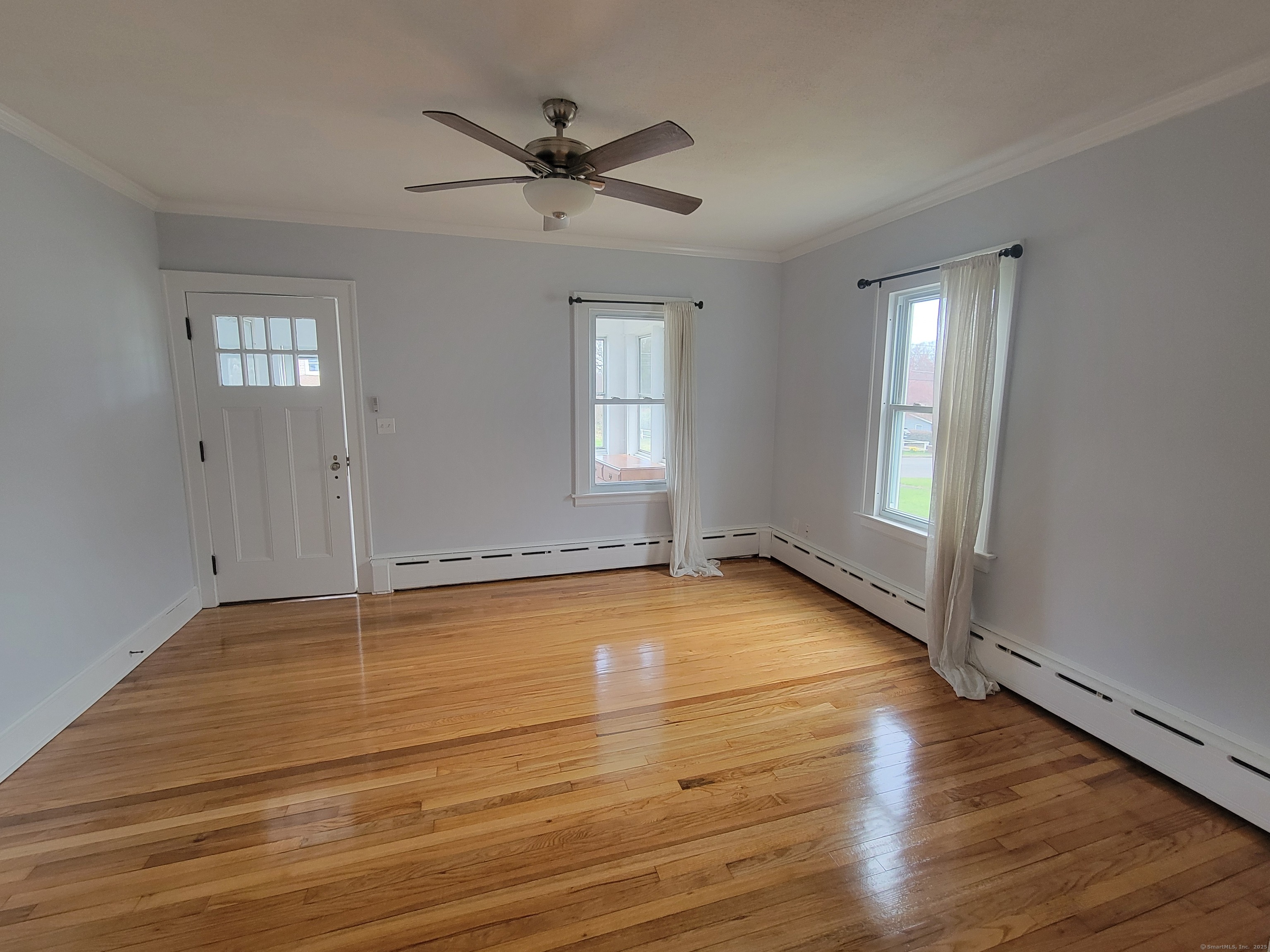 327 Chipman Street Extension, Waterbury, Connecticut image 4