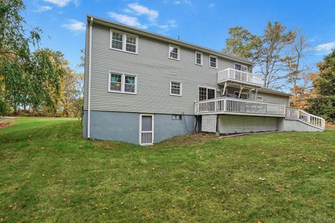 A home in Killingly