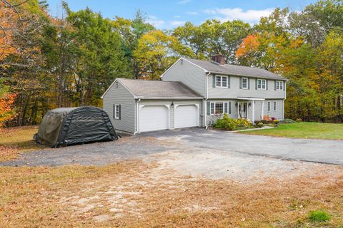 A home in Killingly