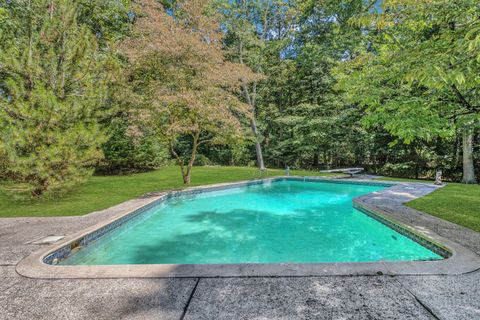 Tiny photo for Greenwich, CT 06831 (MLS # 24124992)
