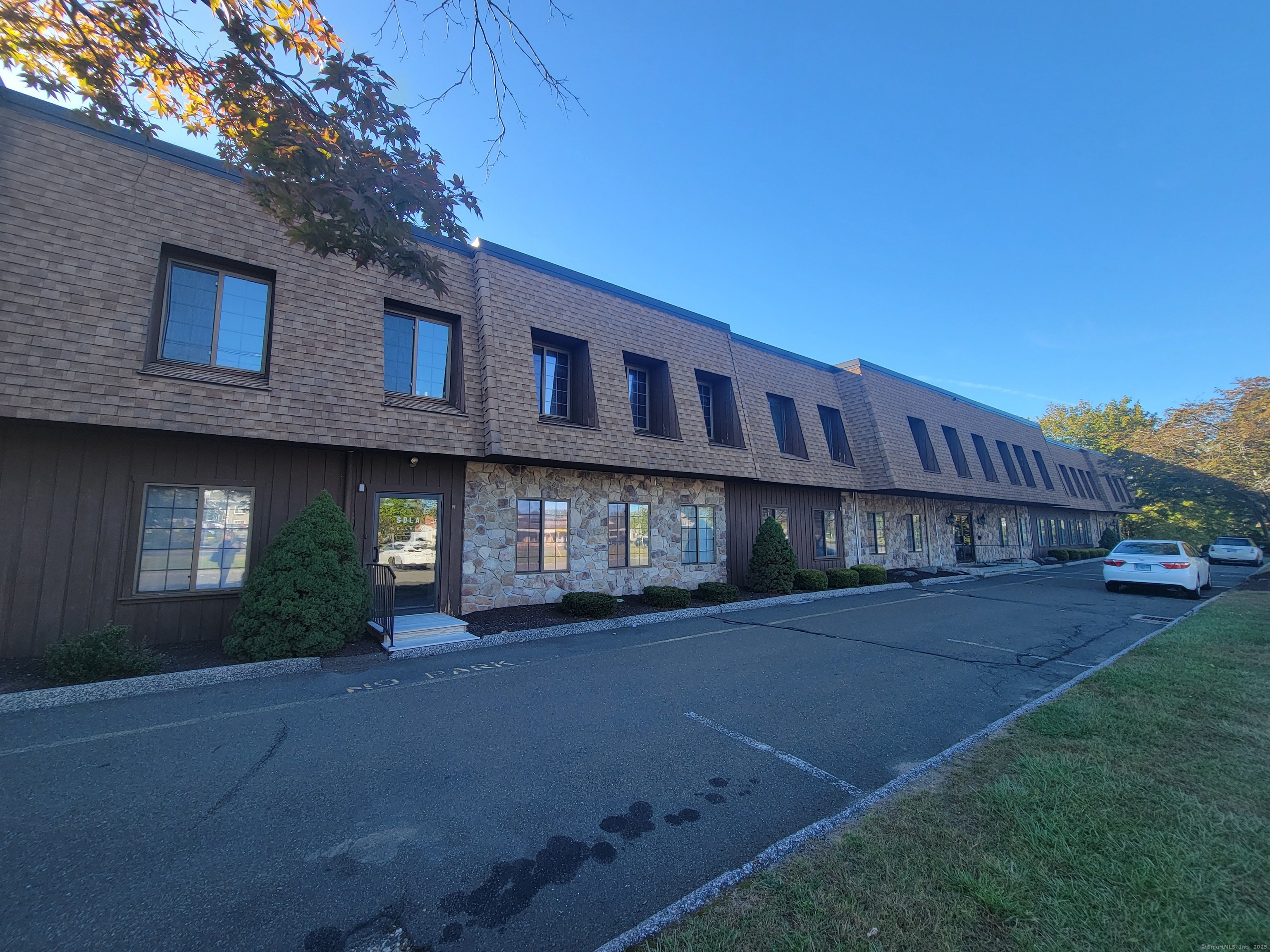 304 Federal Road STE 116