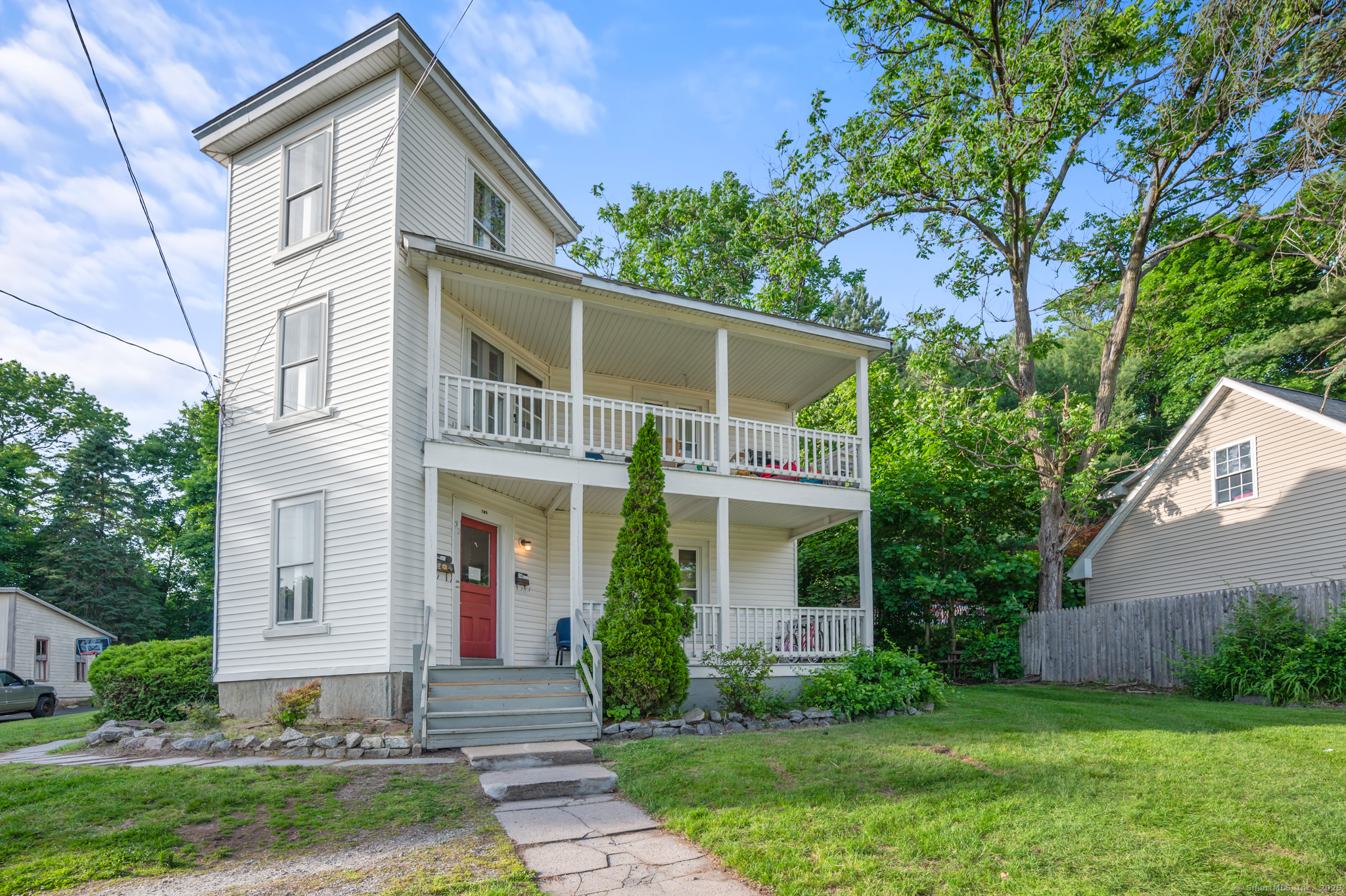 Property for Sale at Prospect Street, Vernon, Connecticut - Bedrooms: 6 
Bathrooms: 2 
Rooms: 13  - $270,000