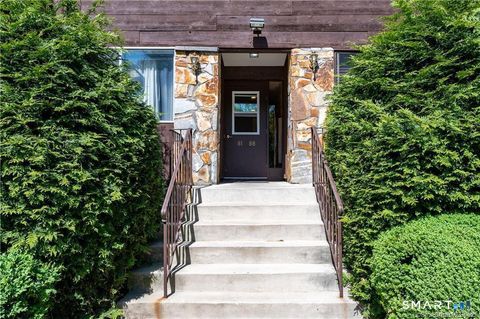 Tiny photo for 154 Cold Spring Road #APT 86, Stamford, CT 06905 (MLS # 24154395)